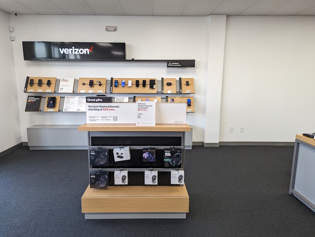 Verizon | 1233 Wantagh Ave, Wantagh, NY 11793, USA | Phone: (516) 221-0120