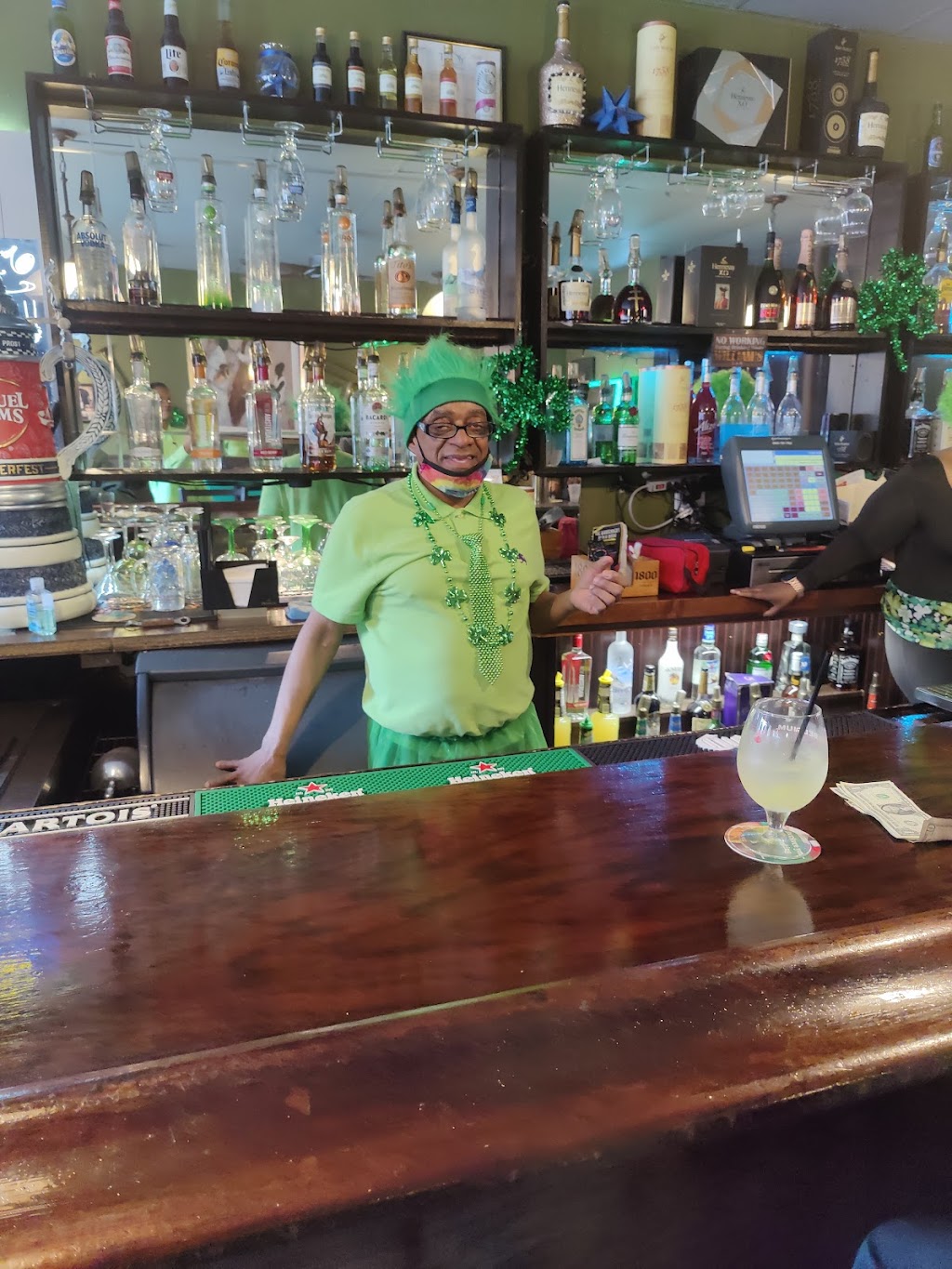 Vivians Lounge | 76 Congress St, Troy, NY 12180, USA | Phone: (518) 244-3802