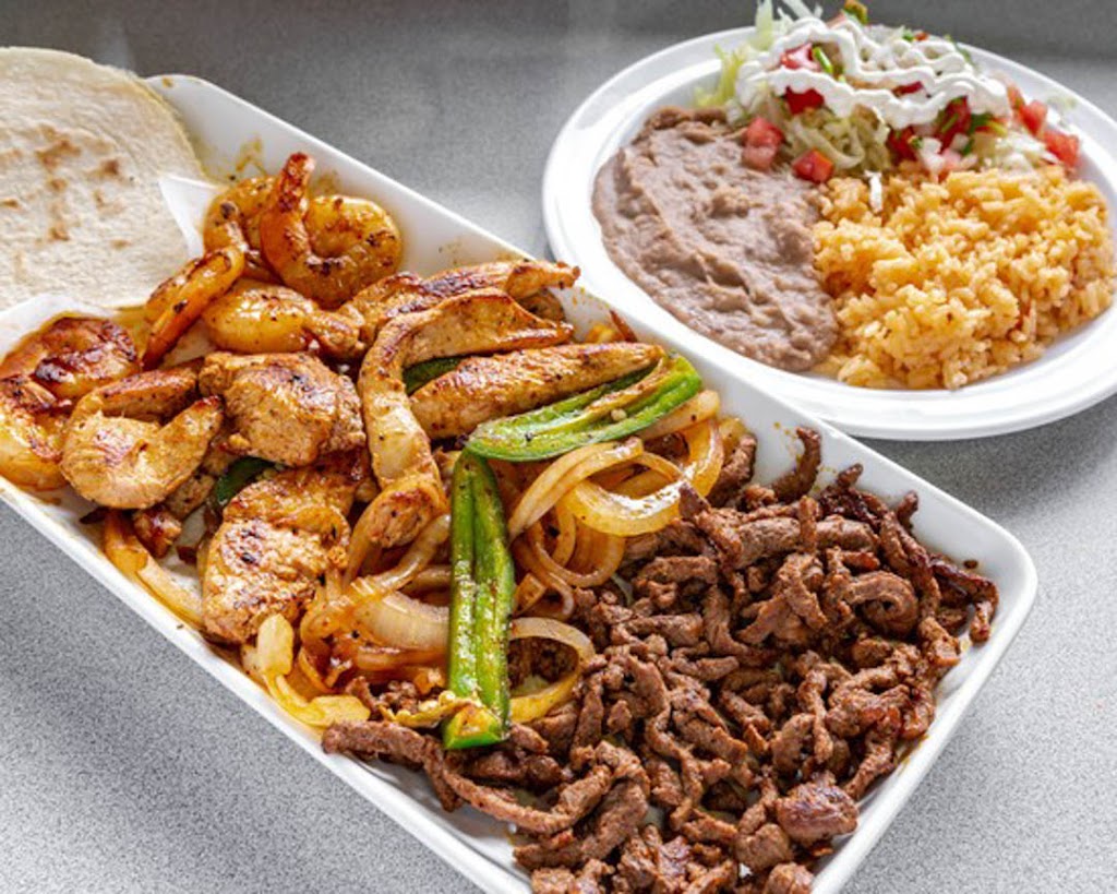 Taqueria Habaneros | 3805 Pontchartrain Dr Suite 11/12, Slidell, LA 70458, USA | Phone: (985) 284-9271