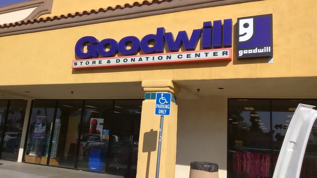 Goodwill Southern California Store & Donation Center | 1330 E Washington St, Colton, CA 92324, USA | Phone: (909) 503-1240