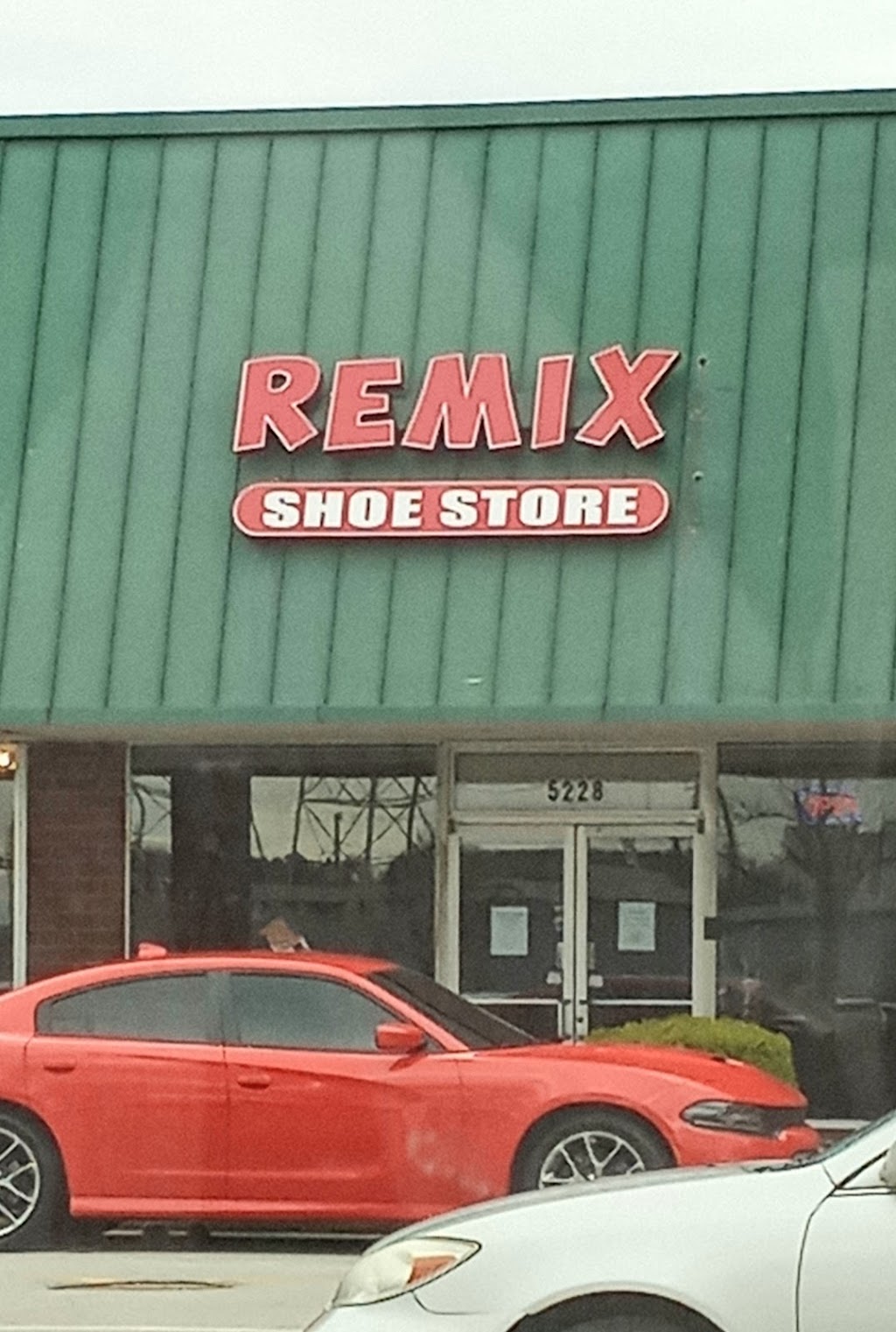 Remix Shoe Store | 5228 Dixie Hwy, Louisville, KY 40216, USA | Phone: (502) 553-1878