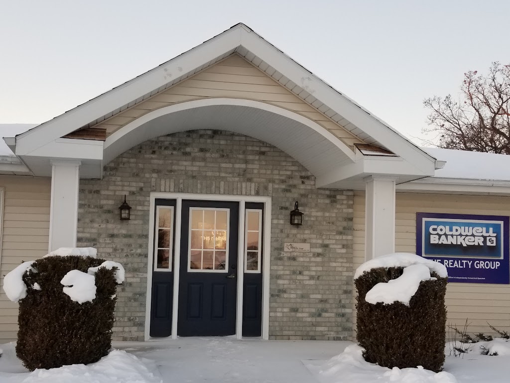 Coldwell Banker The Realty Group | 4435 N Milton Ave, Janesville, WI 53546, USA | Phone: (608) 741-1000