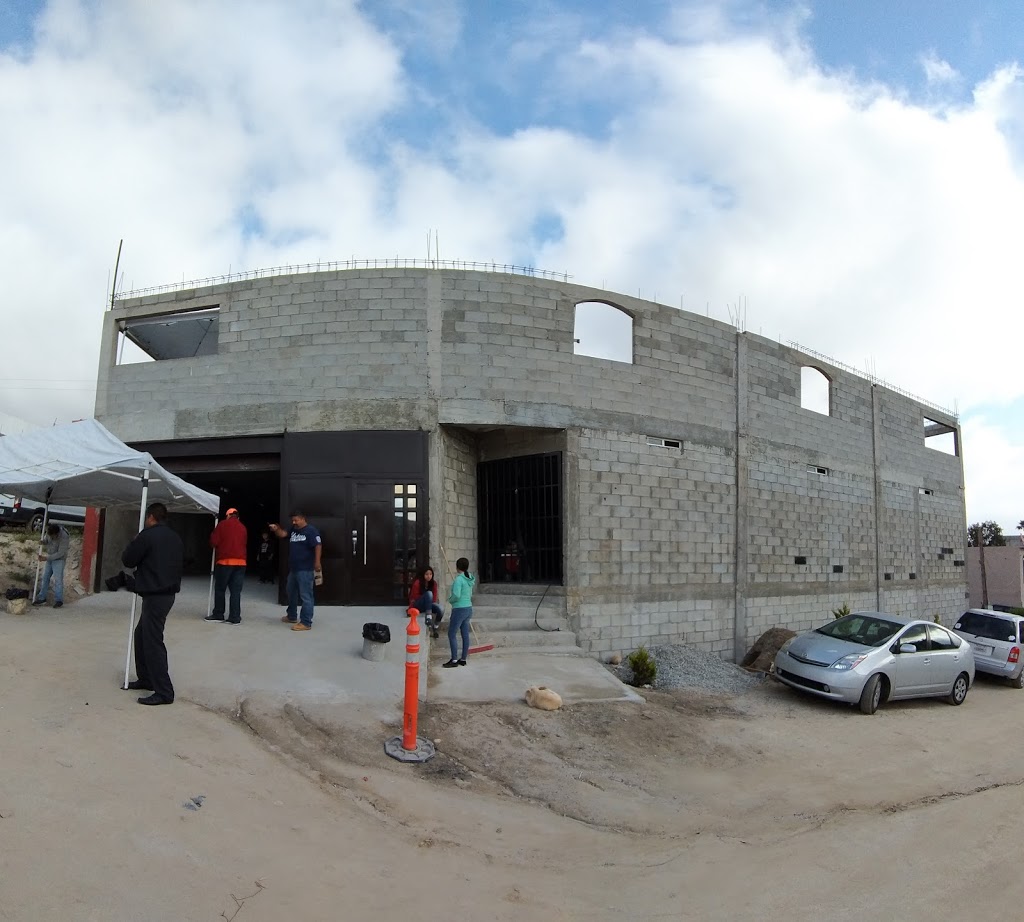 Capilla Calvario Las Delicias (Nuevo) - Iglesia Cristiana | Colinas San Rafael, San Luis, B.C., Mexico | Phone: 661 111 7320