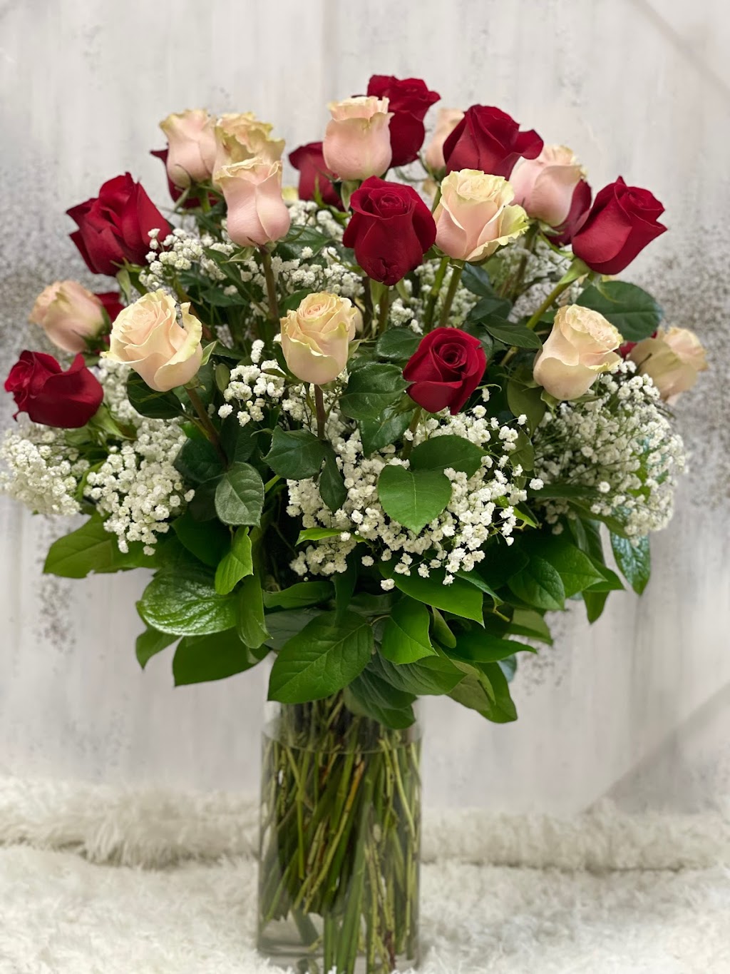 Blushing Petals Flowers | 13851 Prairie Ave unit c, Hawthorne, CA 90250, USA | Phone: (424) 297-0077