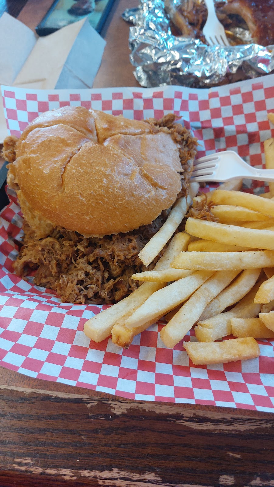 This n That BBQ Shack | 305 Broadway, Penrose, CO 81240, USA | Phone: (719) 784-7021