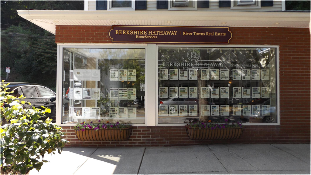 Berkshire Hathaway HomeServices River Towns Real Estate | 133 Grand St, Croton-On-Hudson, NY 10520, USA | Phone: (914) 271-3300