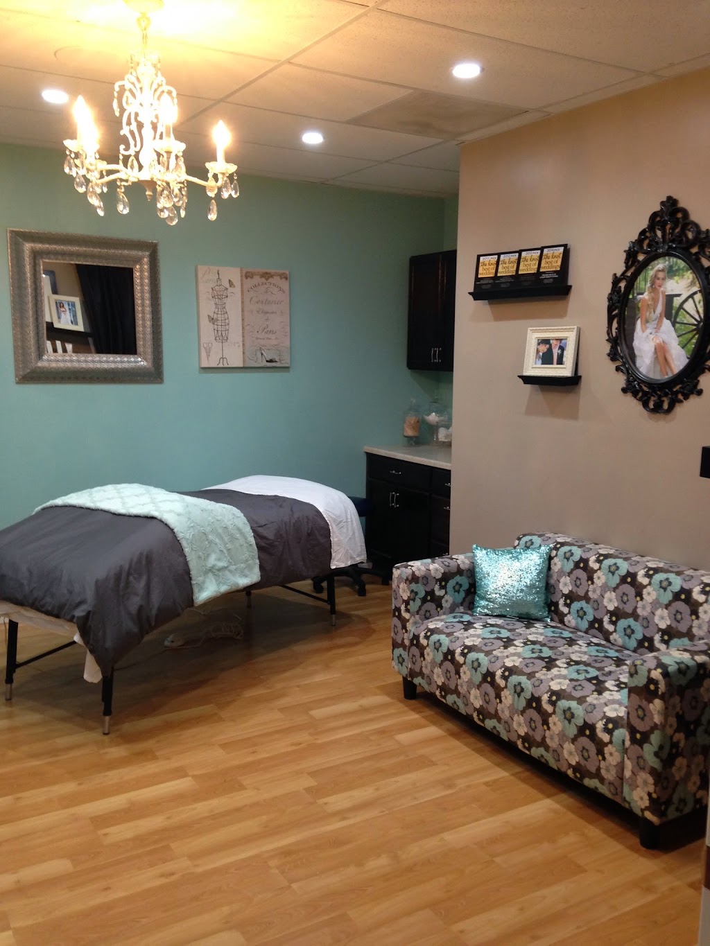 A Fabulous Wax Petite Specialty Waxing Studio | 528 S Coast Hwy #201, Oceanside, CA 92054, USA | Phone: (760) 415-2442