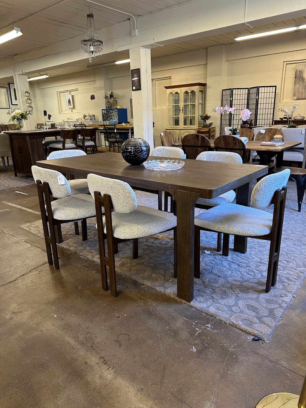 Ballard Consignment - Everett - Furniture & Decor | 3210 Hewitt Ave, Everett, WA 98201, USA | Phone: (425) 259-9998