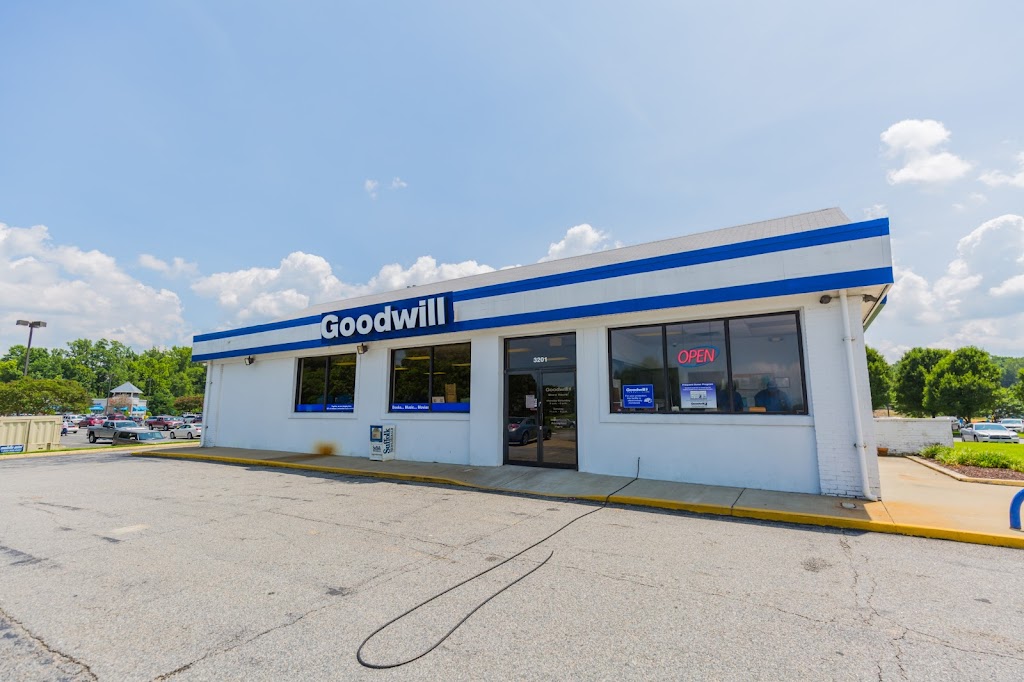 Goodwill of Central and Coastal Virginia | 3201 Bridge Rd, Suffolk, VA 23435, USA | Phone: (757) 484-3419