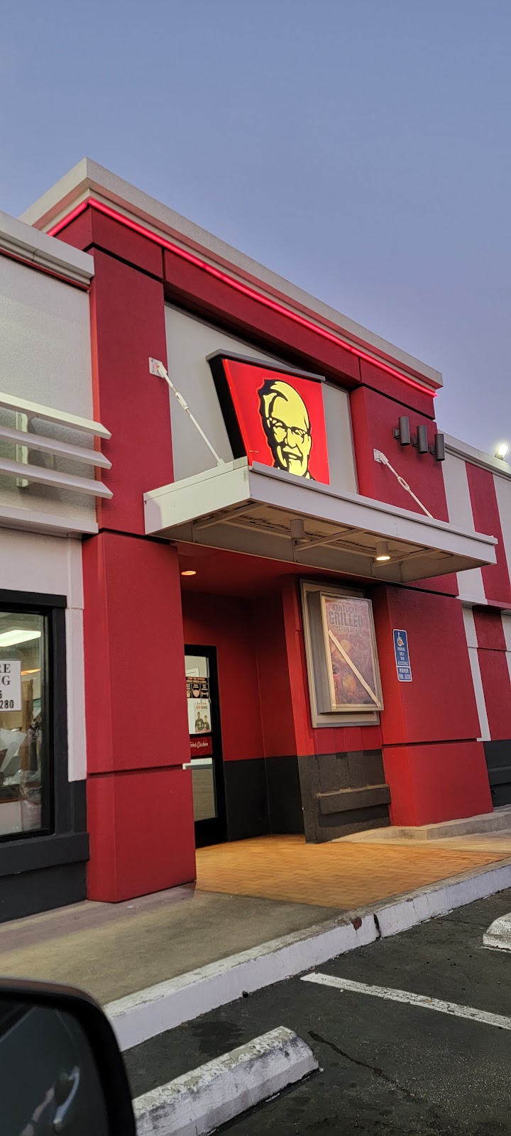 KFC | 2294 N Garey Ave, Pomona, CA 91767, USA | Phone: (909) 596-4595