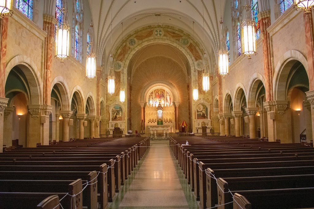 Holy Hill - Basilica and National Shrine of Mary Help of Christians | 1525 Carmel Rd, Hubertus, WI 53033, USA | Phone: (262) 628-1838