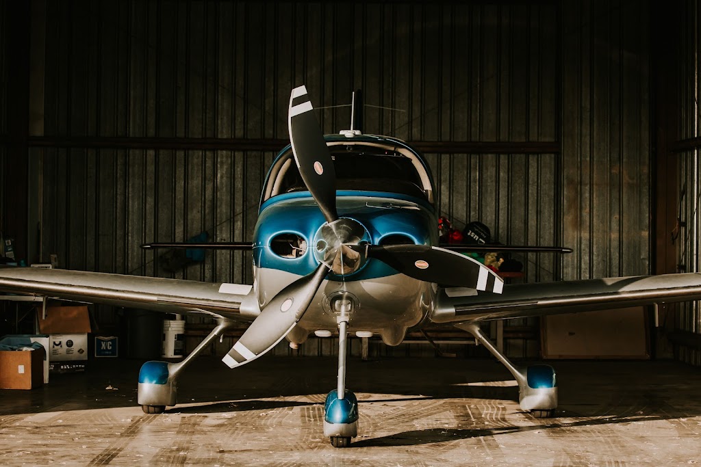 Top Flight Aviation | 1961 Aviation Dr Suite 201, Corona, CA 92880, USA | Phone: (951) 335-5590