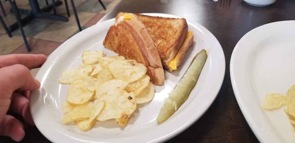 Grannys Family Restaurant | 2865 Sheridan Dr, Tonawanda, NY 14150, USA | Phone: (716) 783-7094