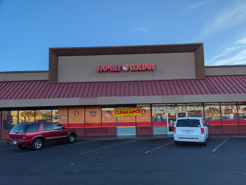 Family Dollar | 2709 W Camelback Rd, Phoenix, AZ 85017, USA | Phone: (480) 378-3010