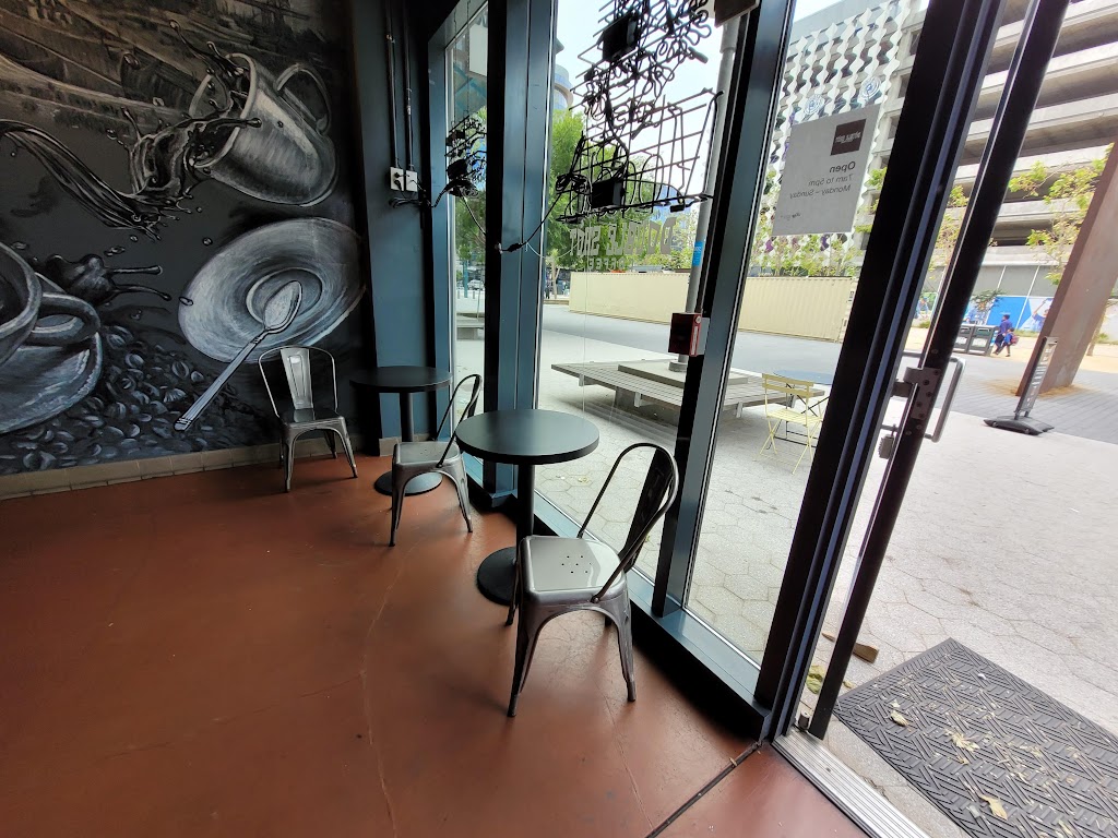 Double Shot Coffee #2 | 550-D, Gene Friend Way, San Francisco, CA 94158, USA | Phone: (415) 592-8205