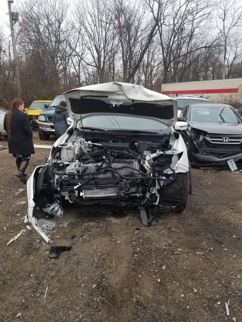 C & L Auto Body | 848 US-46, Kenvil, NJ 07847 | Phone: (973) 927-0900