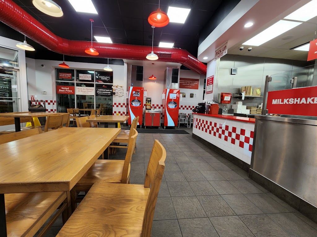 Five Guys | 1071 Virginia Center Pkwy, Glen Allen, VA 23059, USA | Phone: (804) 292-0774