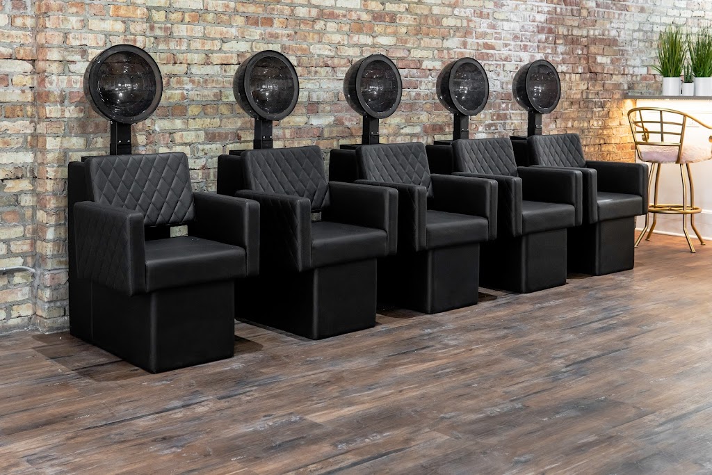 Salon Furniture Warehouse | 1757 Marshall Dr, Des Plaines, IL 60018, USA | Phone: (877) 805-0755