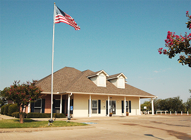 Community National Bank & Trust of Texas | 400 North Garitty St, Frost, TX 76641, USA | Phone: (903) 682-2235