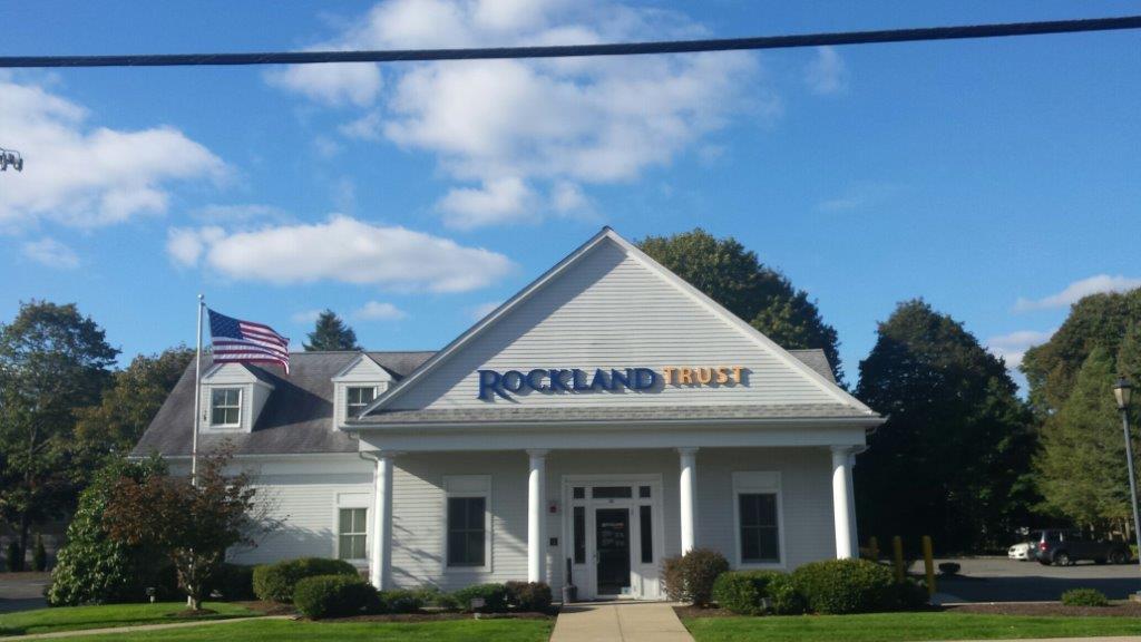 Rockland Trust Bank | 76 North St, Medfield, MA 02052, USA | Phone: (508) 359-7366