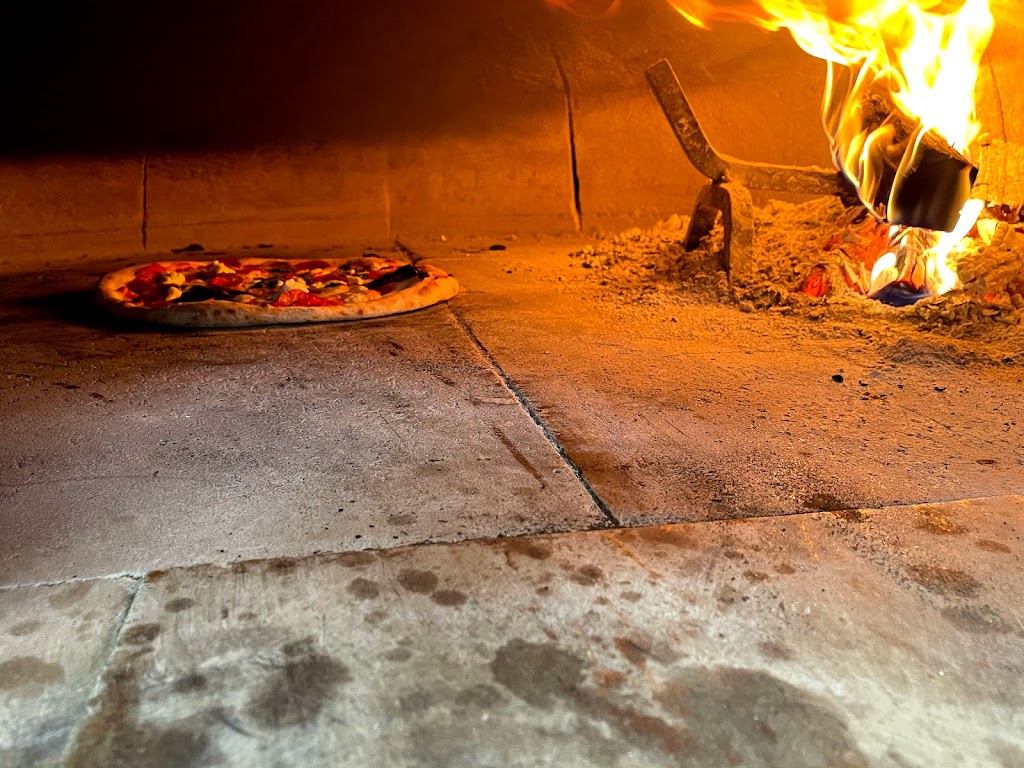 Uncle KoKos WoodFired Pizzaria | 742 Rostraver Rd, Belle Vernon, PA 15012 | Phone: (724) 243-3342