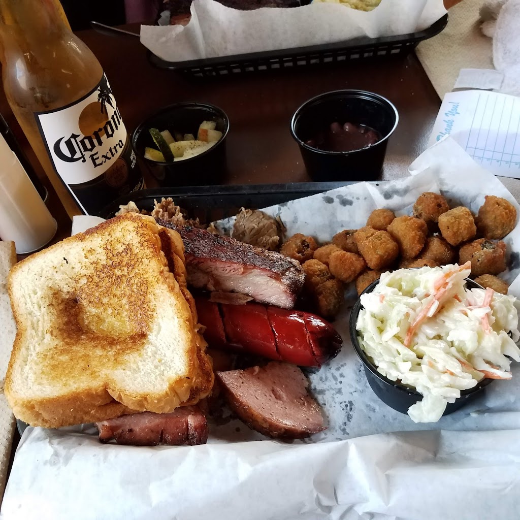 Leos BBQ | 3631 N Kelley Ave, Oklahoma City, OK 73111 | Phone: (405) 424-5367