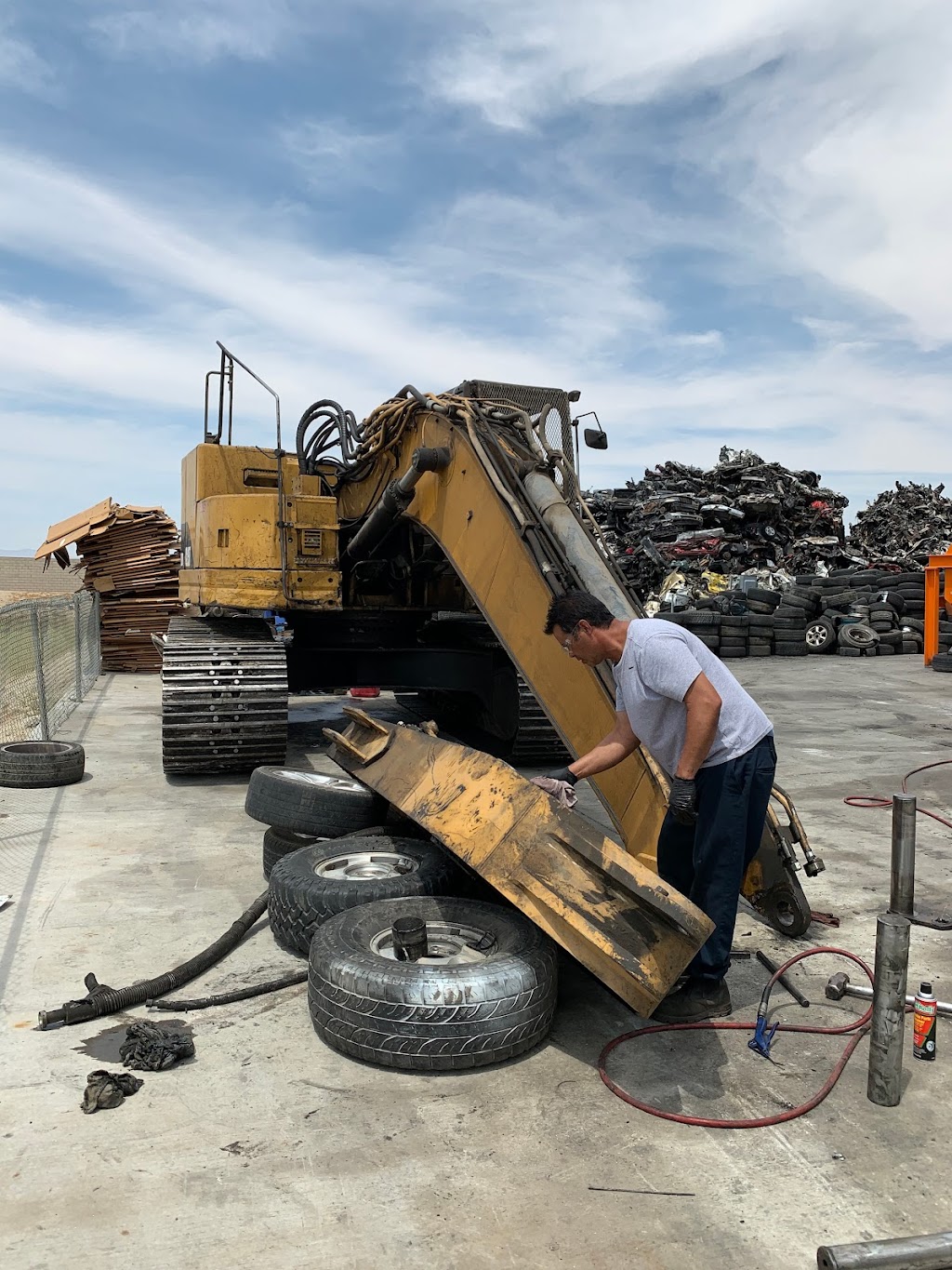 Charlies Bobcat service & repairs | 242 E Colorado Blvd, Monrovia, CA 91016, USA | Phone: (626) 222-6506