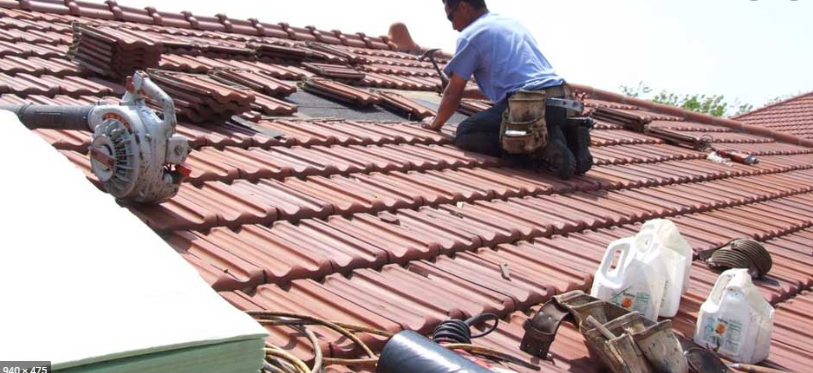 Sarasota Roof Repair | 6616 38th Ln E, Sarasota, FL 34243, USA | Phone: (941) 208-6446