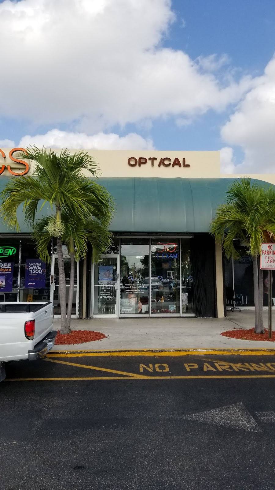 LL Optik Masters | 1024 NW 10th Ave, Fort Lauderdale, FL 33311, USA | Phone: (954) 764-0115