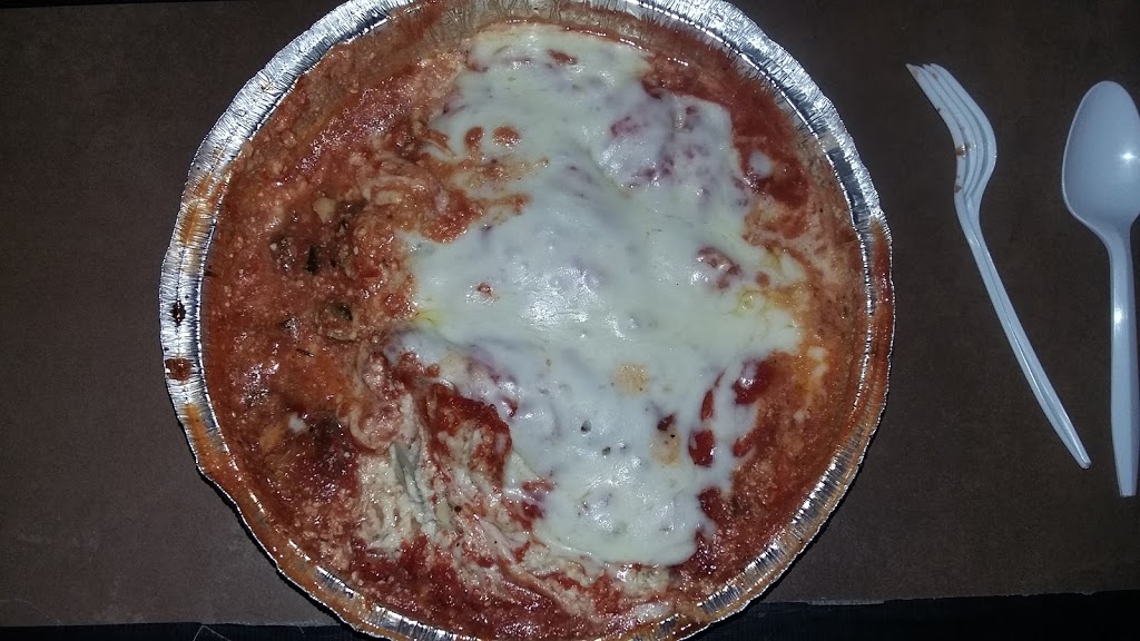 Bennys Famous Pizzeria | 3517 White Plains Rd, Bronx, NY 10467, USA | Phone: (718) 231-8746