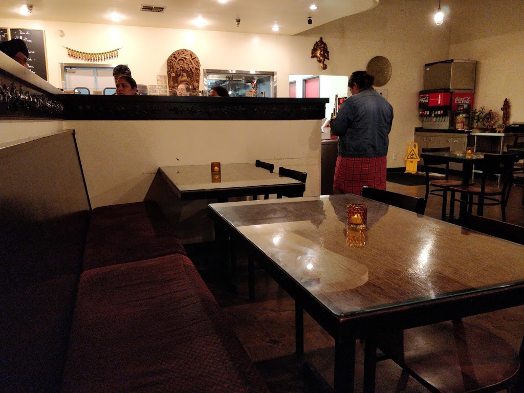 Curry Out Indian Cuisine | Suite 155, 5655 E La Palma Ave, Anaheim, CA 92807, USA | Phone: (714) 777-3100