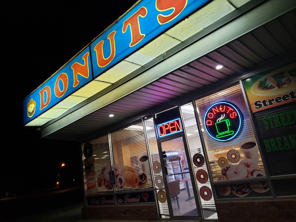 A J Donuts | 105 N Loop 288, Denton, TX 76209, USA | Phone: (940) 891-1468