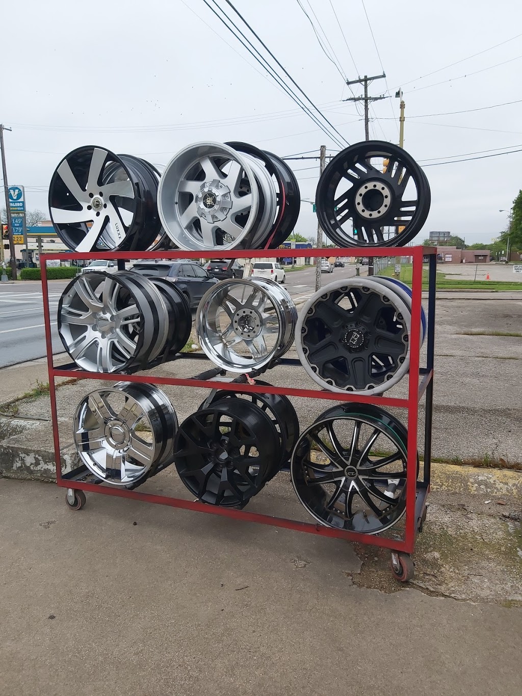 K-Town Tire & WHEEL | 421 S Hampton Rd, Dallas, TX 75208, USA | Phone: (214) 339-9400