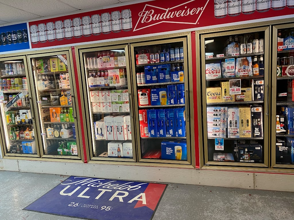 Rio Vista Liquor | 705 TX-174, Rio Vista, TX 76093 | Phone: (817) 373-3171