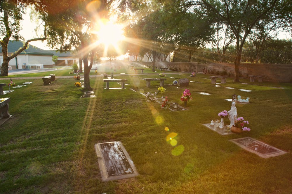 Hansen Desert Hills Mortuary and Cemetery | 6500 E Bell Rd, Scottsdale, AZ 85254, United States | Phone: (480) 991-5800