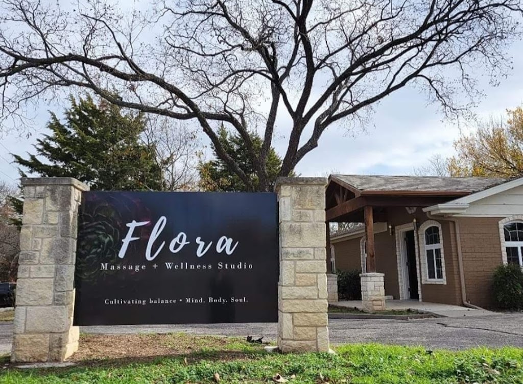 Flora Massage + Wellness Studio | 200 E Rentz St, Weatherford, TX 76086, USA | Phone: (682) 999-9323
