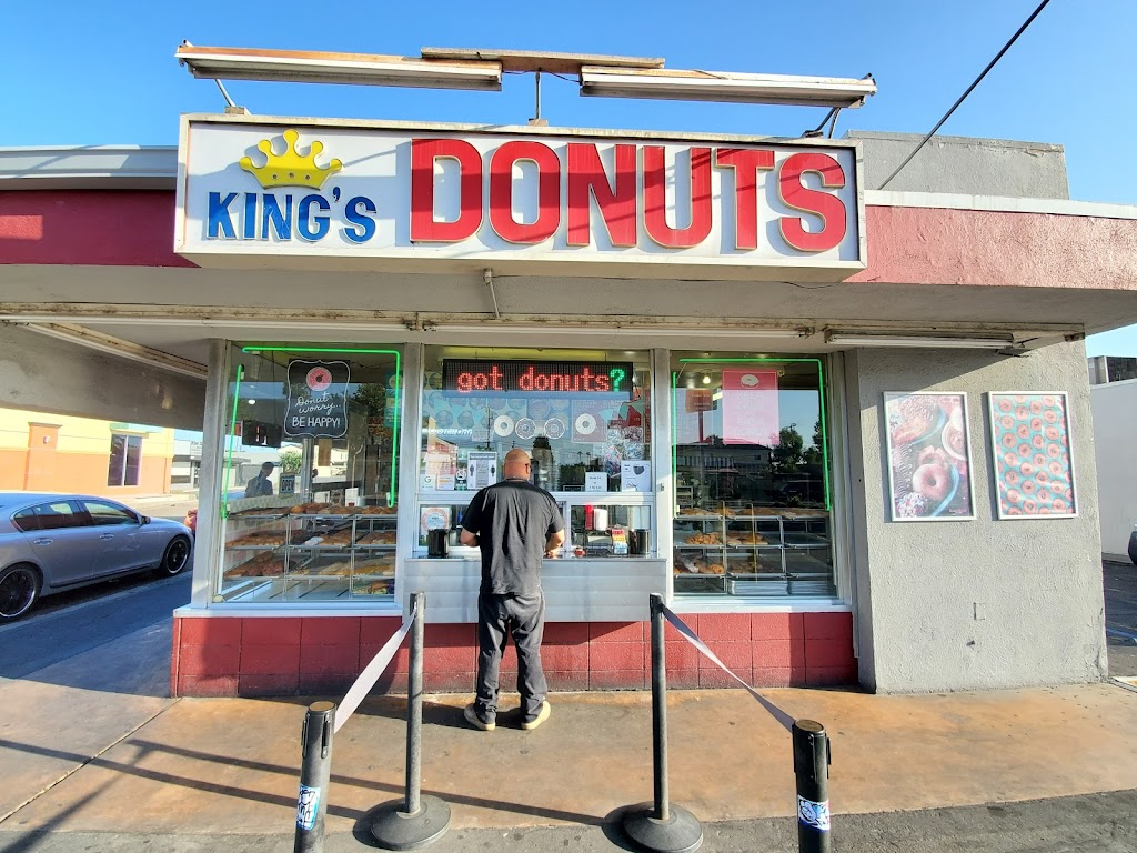 Kings Donuts | 10672 Garden Grove Blvd, Garden Grove, CA 92843 | Phone: (714) 530-9570