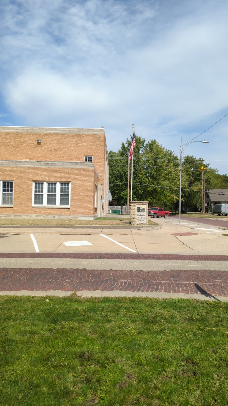 Marion City Office | 208 Santa Fe St, Marion, KS 66861, USA | Phone: (620) 382-3703