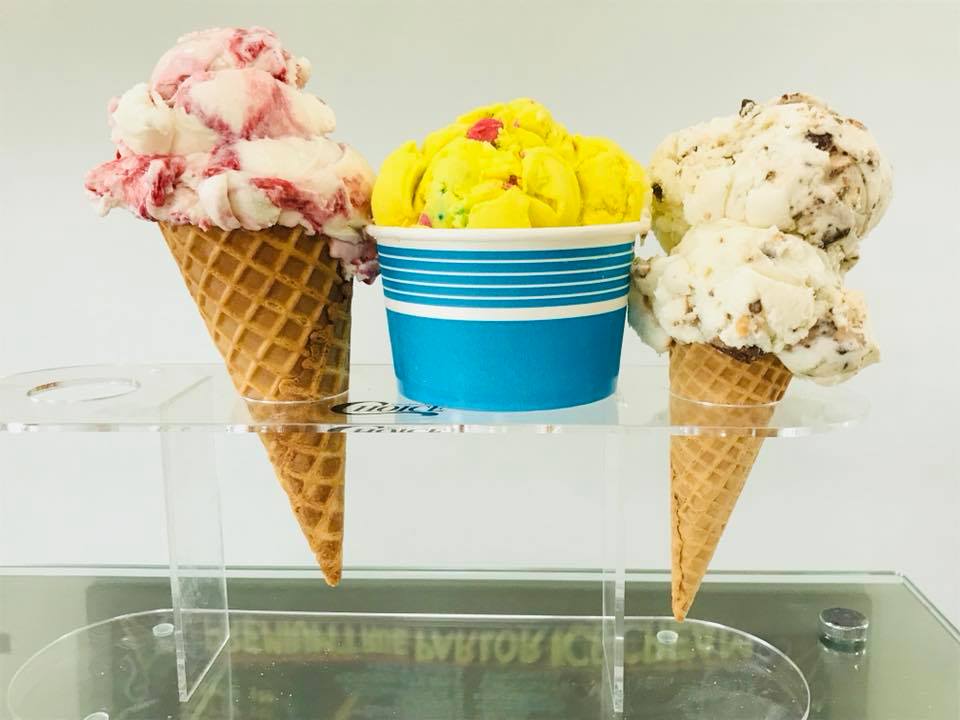 Sweet Corner Ice Cream | 4919 60th St, Kenosha, WI 53144, USA | Phone: (262) 764-1115