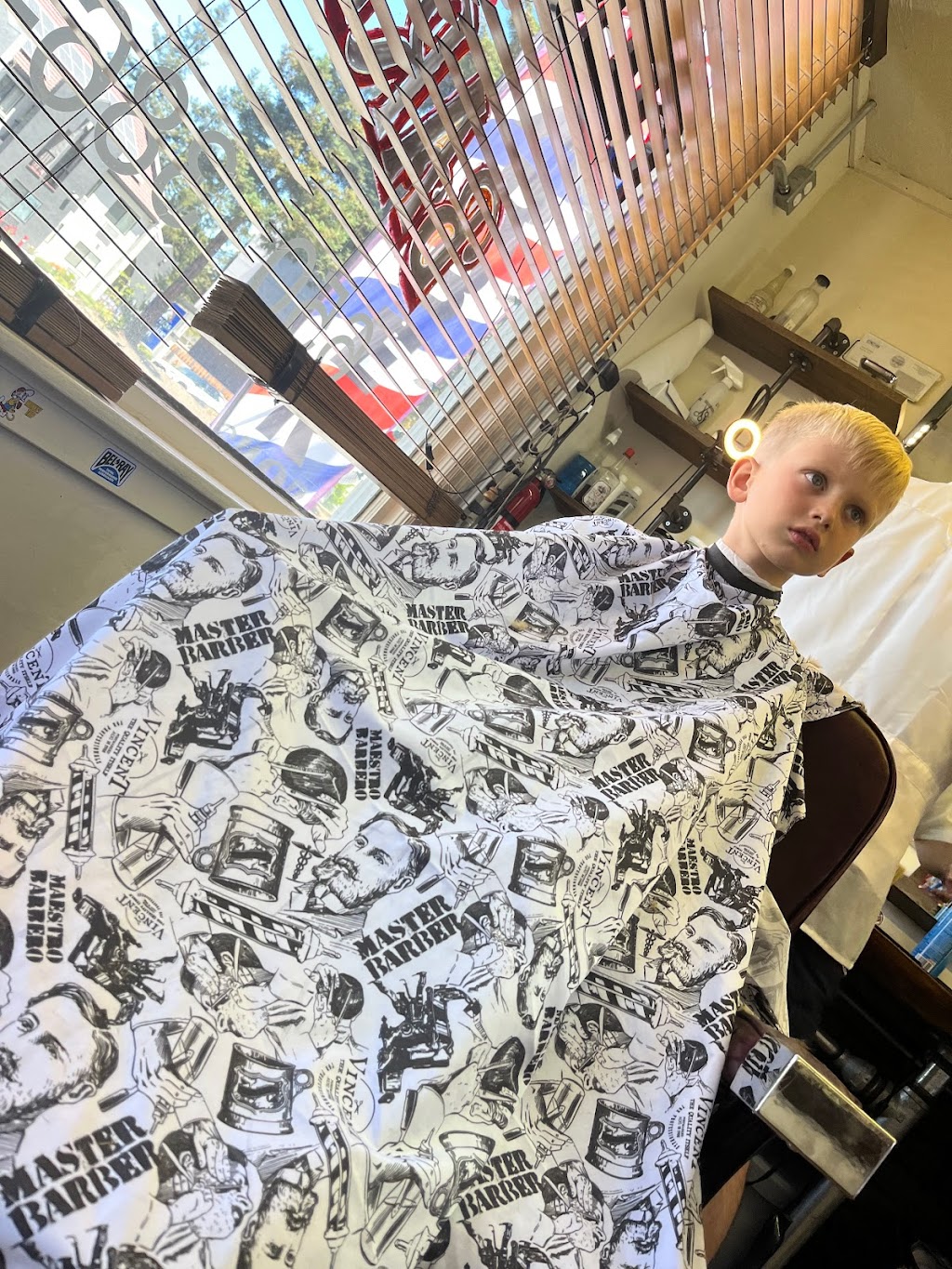 Mannys barbershop | 1051 W El Camino Real, Mountain View, CA 94040, USA | Phone: (650) 386-6400