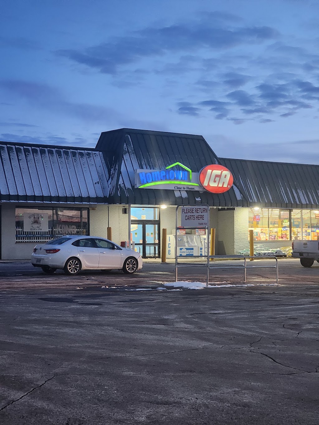 IGA | 7581 Dayton Springfield Rd, Fairborn, OH 45324, USA | Phone: (937) 864-7359