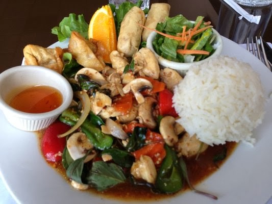 Pailin Thai Cafe | 16441 Bernardo Center Dr, San Diego, CA 92128, USA | Phone: (858) 674-4665