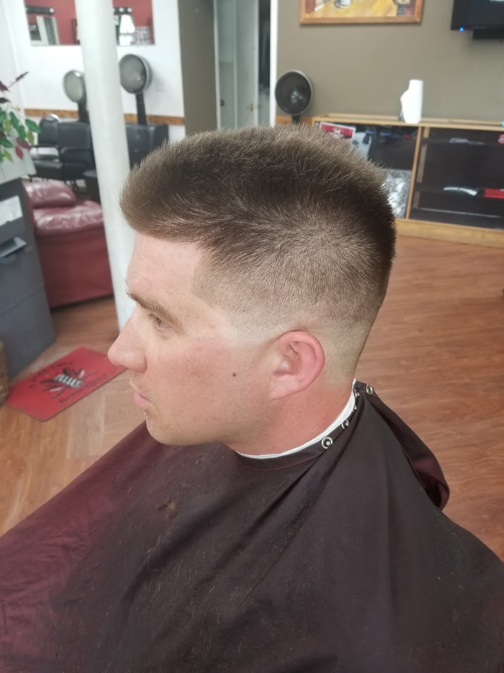 Hair Force 1 Stay Fresh Racine, WI | 1300 Grange Ave, Racine, WI 53405, USA | Phone: (262) 664-9896