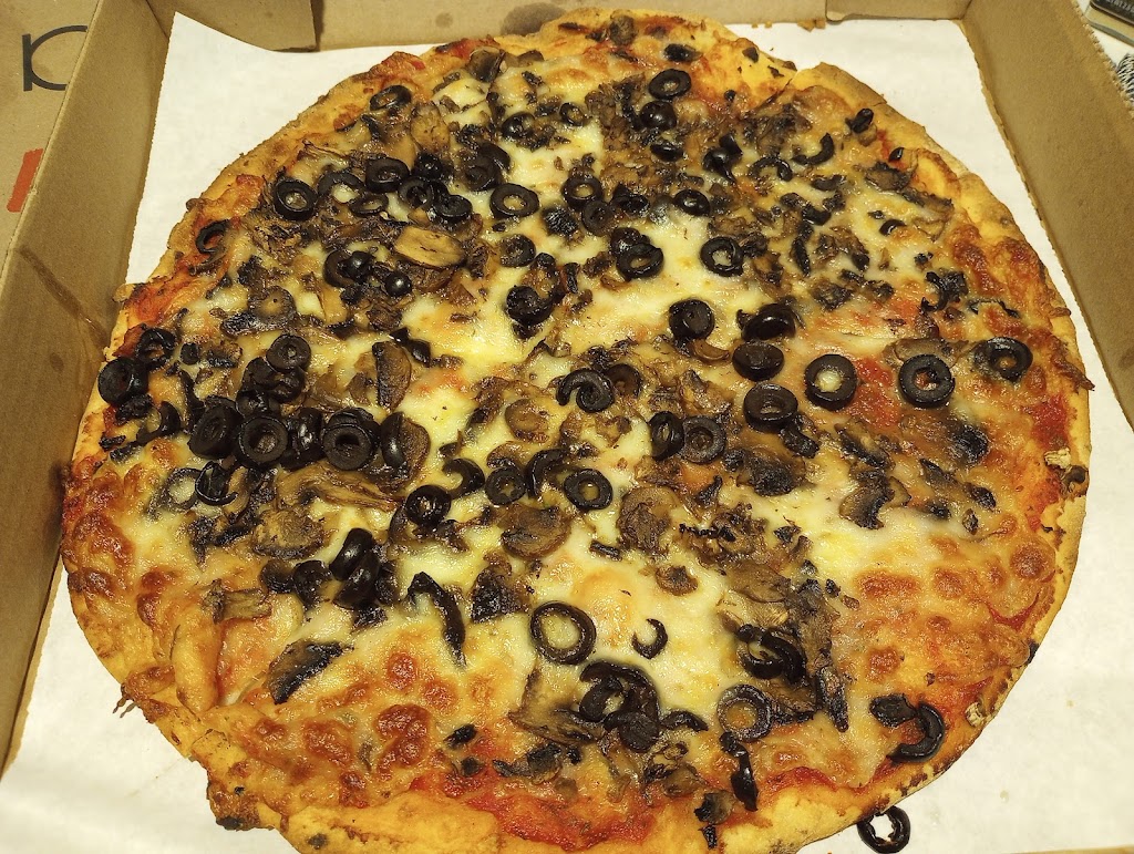 Maggios Pizza | 42160 Big Bear Blvd, Big Bear Lake, CA 92315 | Phone: (909) 866-8815