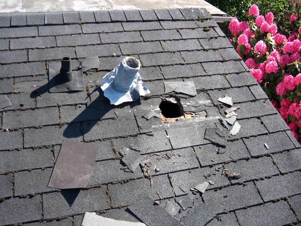 Sarasota Roof Repair | 6616 38th Ln E, Sarasota, FL 34243, USA | Phone: (941) 208-6446