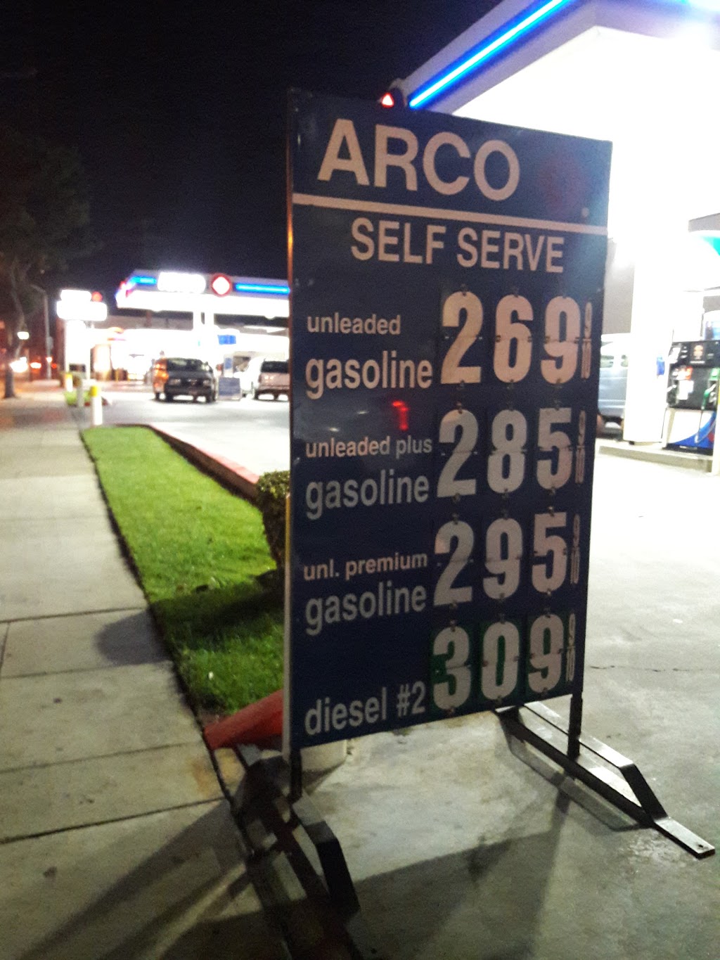 ARCO | 3278 E Slauson Ave, Vernon, CA 90058, USA | Phone: (323) 581-7800