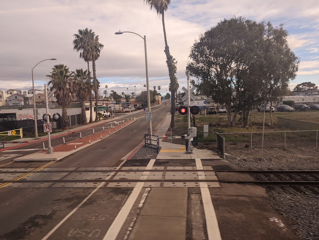 Amtrak | 800 N Alameda St, Los Angeles, CA 90012, USA | Phone: (800) 872-7245