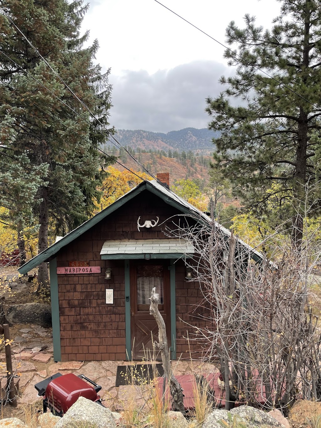 Mariposa Cabin | 6805 Colorado St, Green Mountain Falls, CO 80819 | Phone: (719) 352-1612