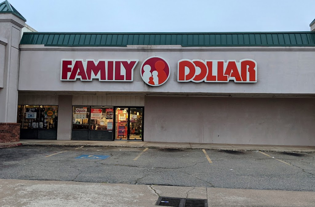 Family Dollar | 1258 N Eastern Ave, Moore, OK 73160, USA | Phone: (405) 300-6526