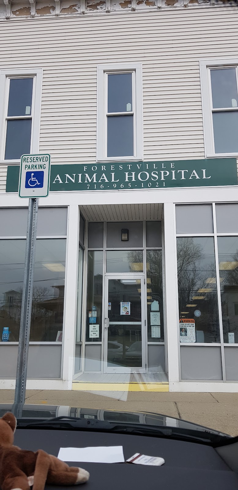 Forestville Animal Hospital | 27 Main St, Forestville, NY 14062, USA | Phone: (716) 965-1021